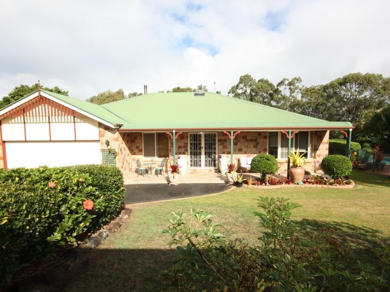 70 Rivertree Avenue, Helensvale QLD 4212