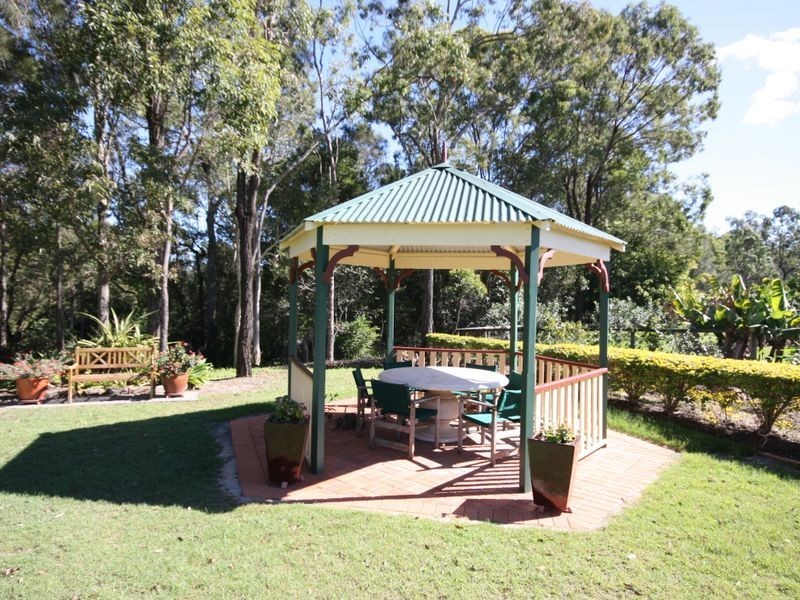 70 Rivertree Avenue, Helensvale QLD 4212