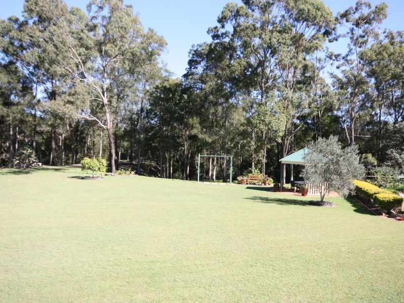 70 Rivertree Avenue, Helensvale QLD 4212