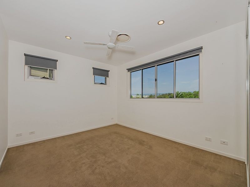 2526 Gracemere cct N, Hope Island QLD 4212