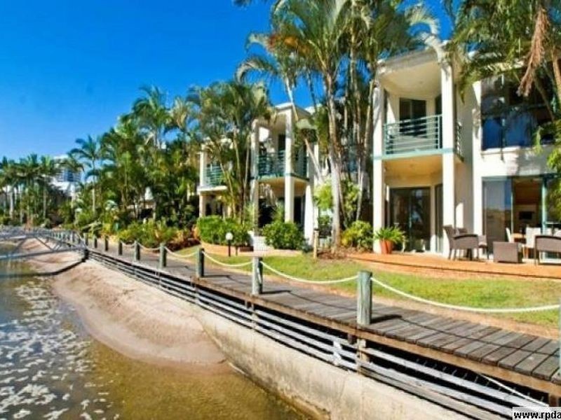 Runaway Bay QLD 4216