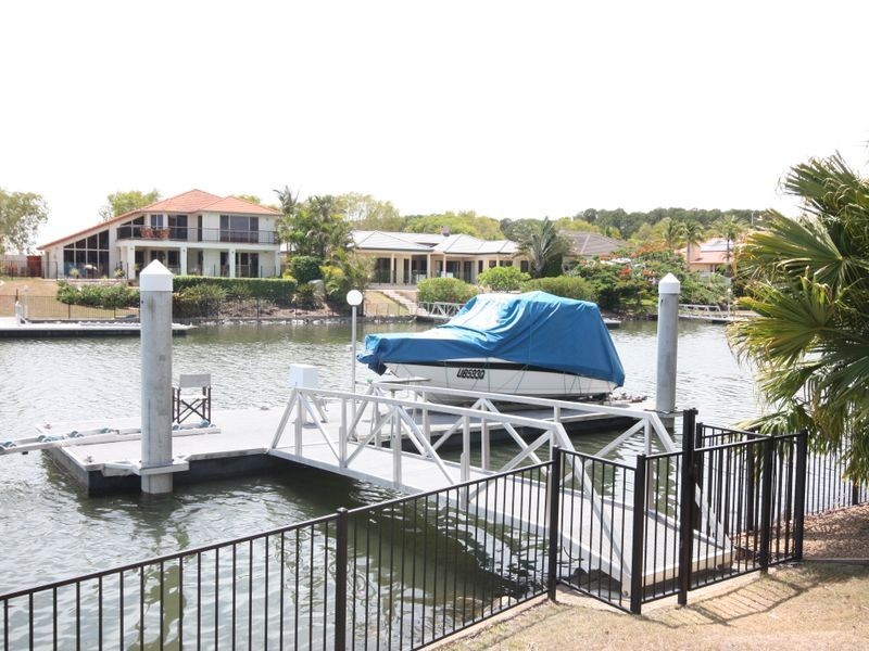 Hope Island QLD 4212