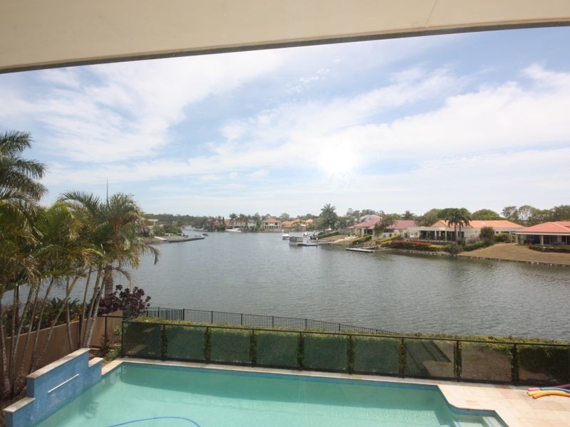 Hope Island QLD 4212