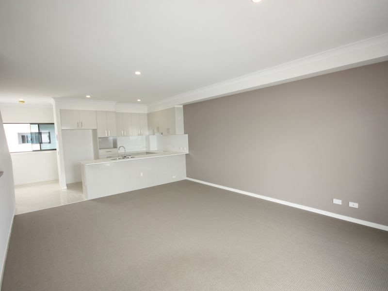 Hope Island QLD 4212