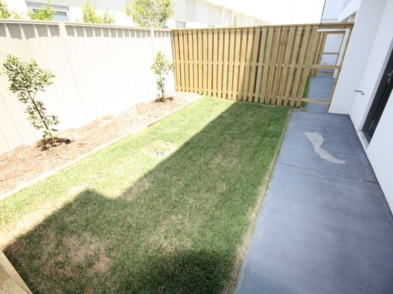 Hope Island QLD 4212