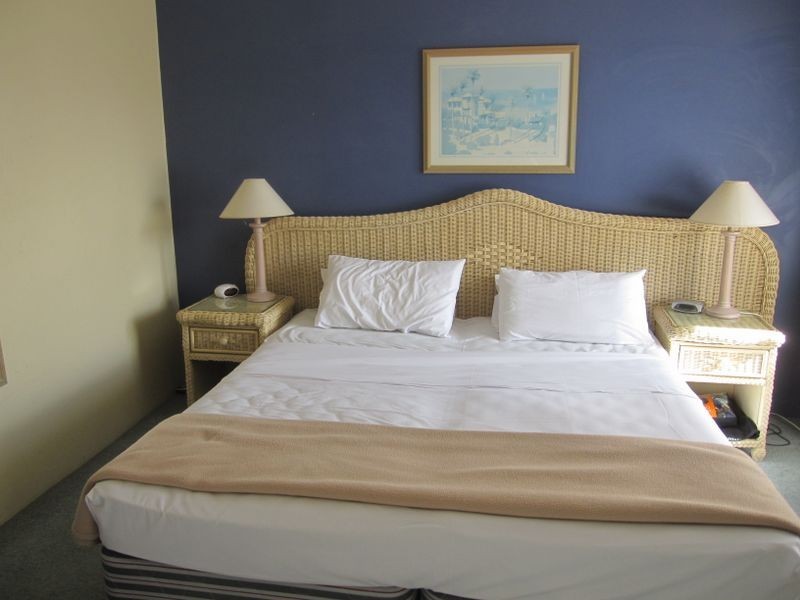 325/1 Paradise Island, Surfers Paradise QLD 4217