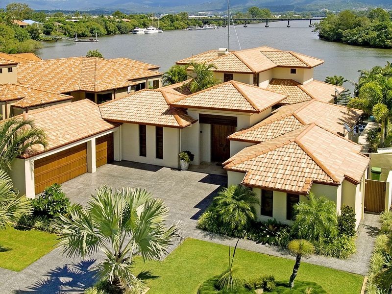 Hope Island QLD 4212