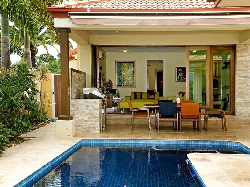 Hope Island QLD 4212