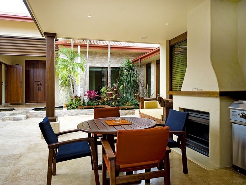 Hope Island QLD 4212