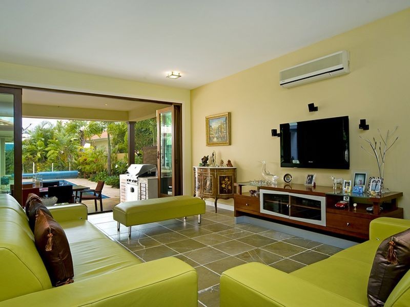 Hope Island QLD 4212