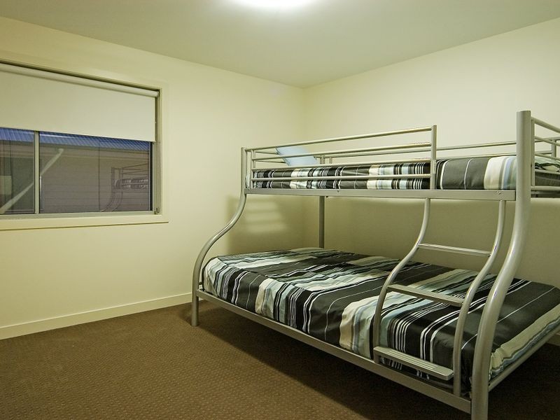 Hope Island QLD 4212