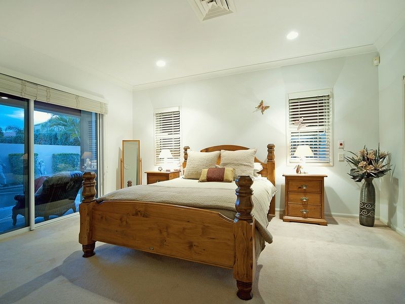 1622 Riverdale Drive, Hope Island QLD 4212