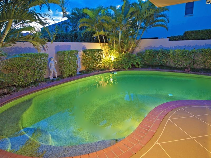 1622 Riverdale Drive, Hope Island QLD 4212