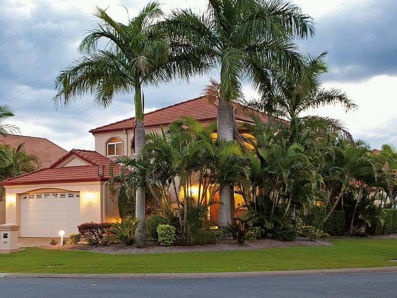 1622 Riverdale Drive, Hope Island QLD 4212