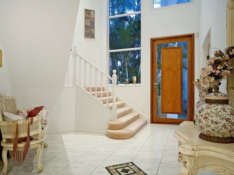 1622 Riverdale Drive, Hope Island QLD 4212