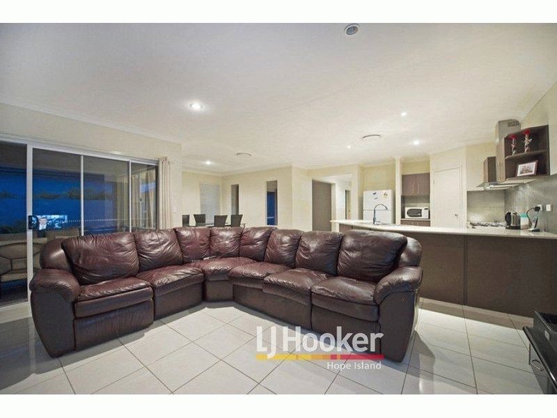 27 Rhodium Crescent, Hope Island QLD 4212