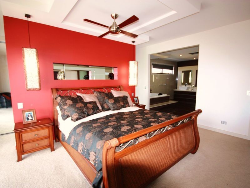 Hope Island QLD 4212