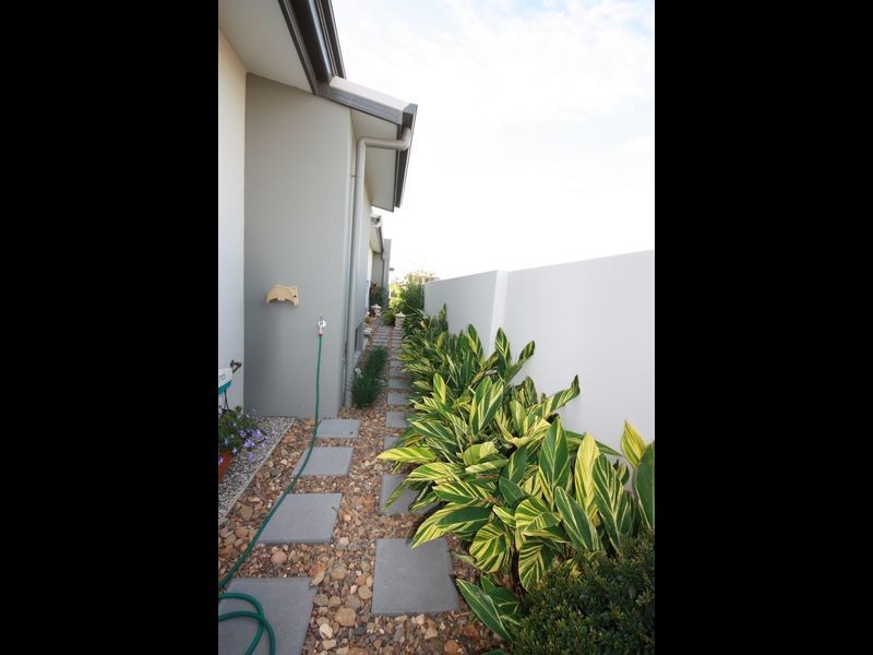 Hope Island QLD 4212