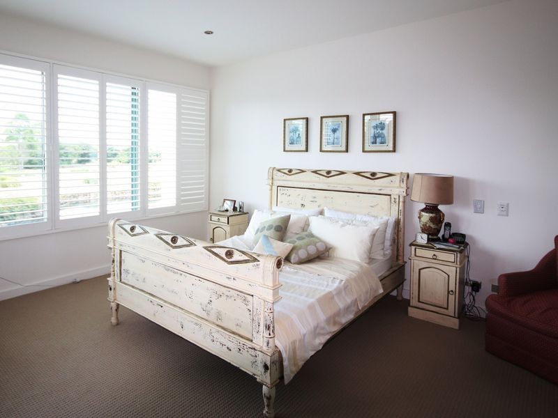 Hope Island QLD 4212