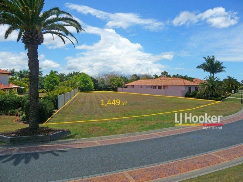 3158 Riverleigh Drive, Hope Island QLD 4212