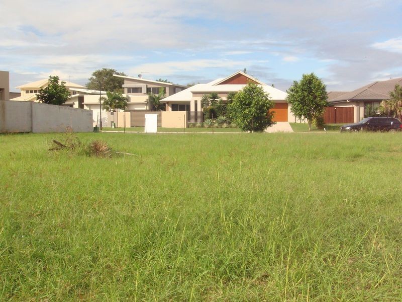 33 Southaven Drive, Helensvale QLD 4212