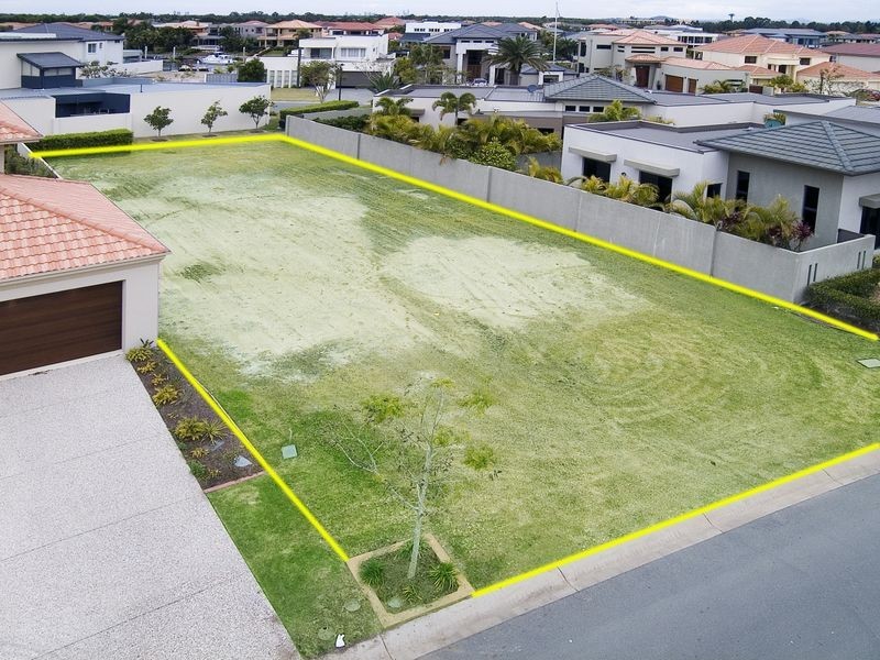 2558 Cressbrook Drive, Hope Island QLD 4212