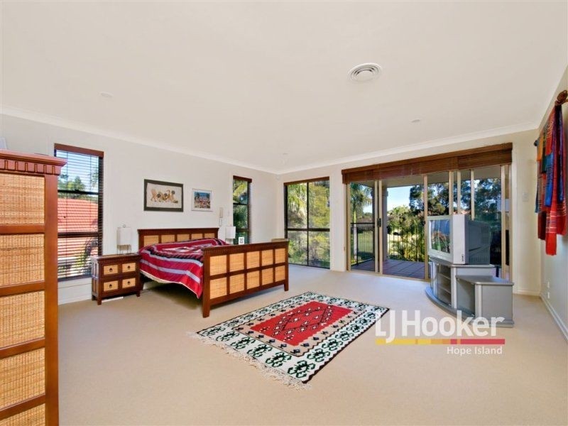 Hope Island QLD 4212