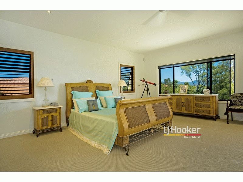 Hope Island QLD 4212