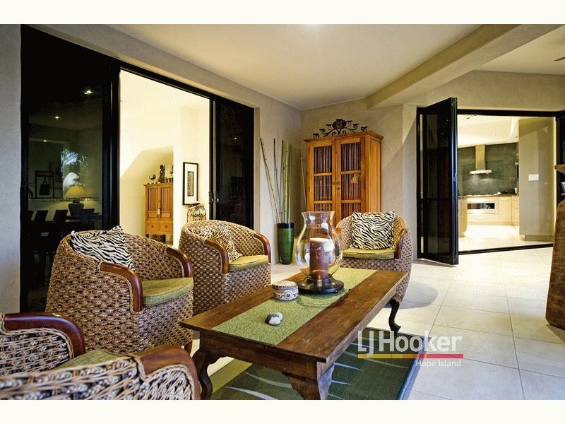 Hope Island QLD 4212