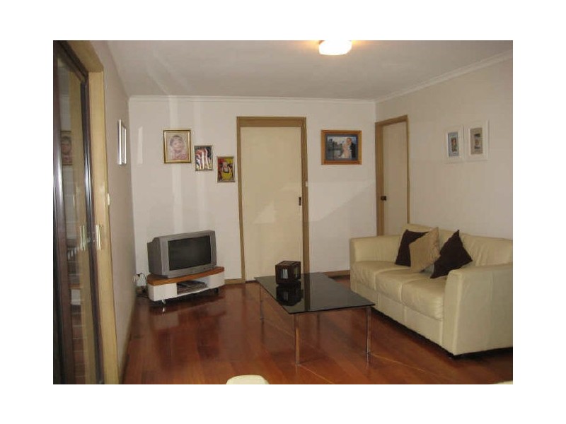 3 Courtney Square, Wantirna VIC 3152