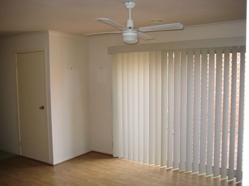 22 JERILDERIE DRIVE, Berwick VIC 3806