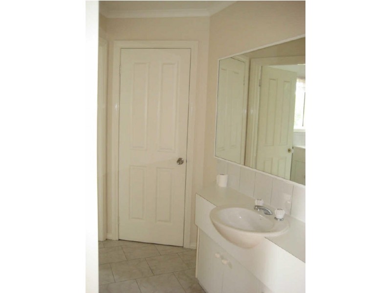 2B Kennedy Street, Glen Waverley VIC 3150