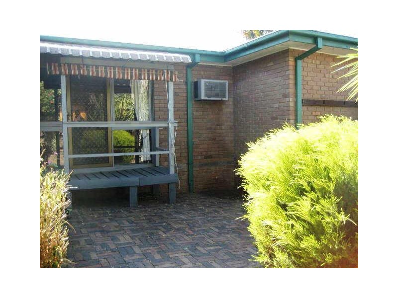 4 Terama Crescent, Bayswater VIC 3153