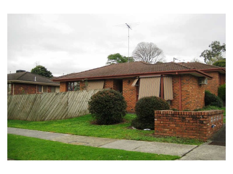 1/5 Torrens Avenue, Boronia VIC 3155