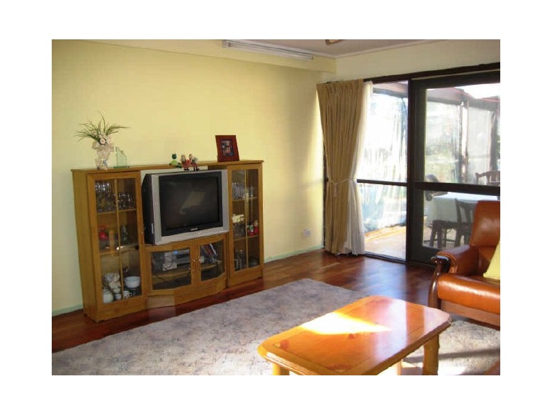 12 Edinburgh Street, Bayswater VIC 3153