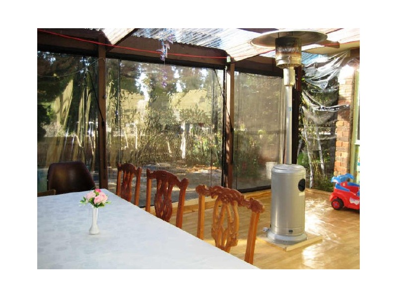 12 Edinburgh Street, Bayswater VIC 3153