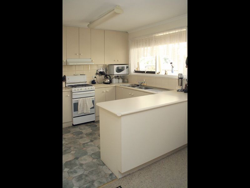 3/33 High Street, Bayswater VIC 3153