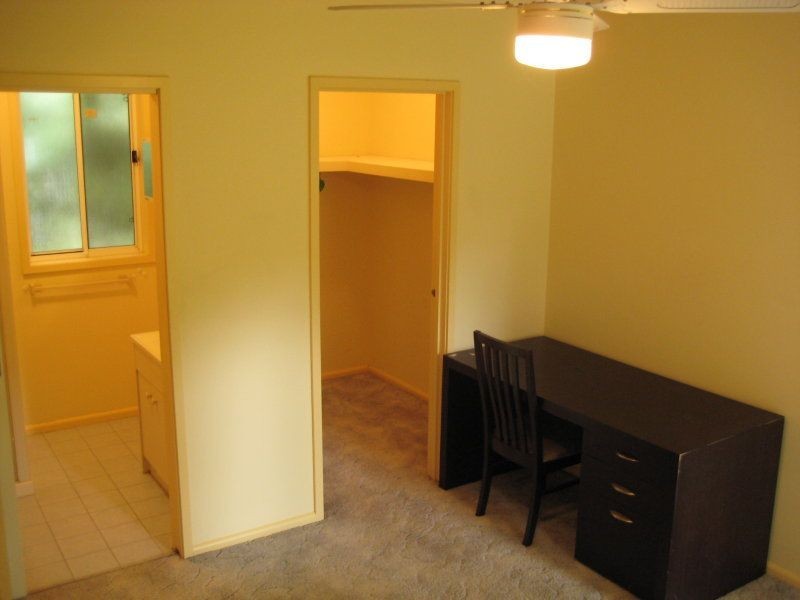 7 Grayview  Ave, Ringwood East VIC 3135