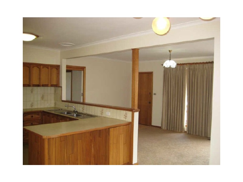 56 Lorna Street, Cheltenham VIC 3192