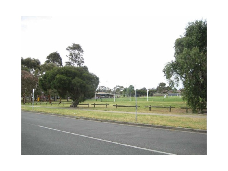 56 Lorna Street, Cheltenham VIC 3192