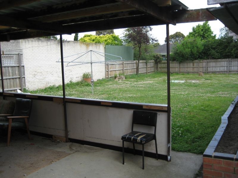 17 Norma Road, Forest Hill VIC 3131