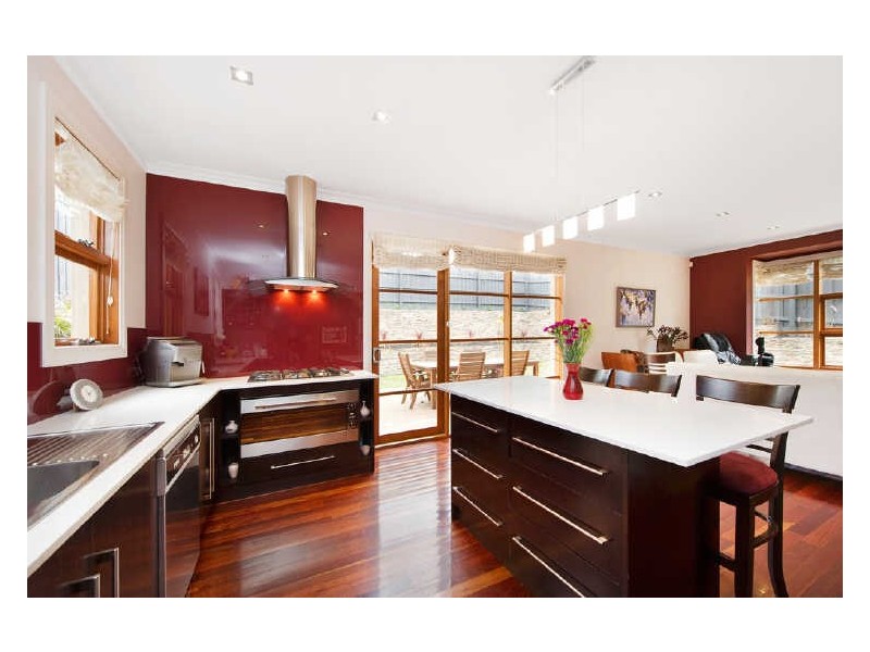 2/10 York Road, Glen Iris VIC 3146