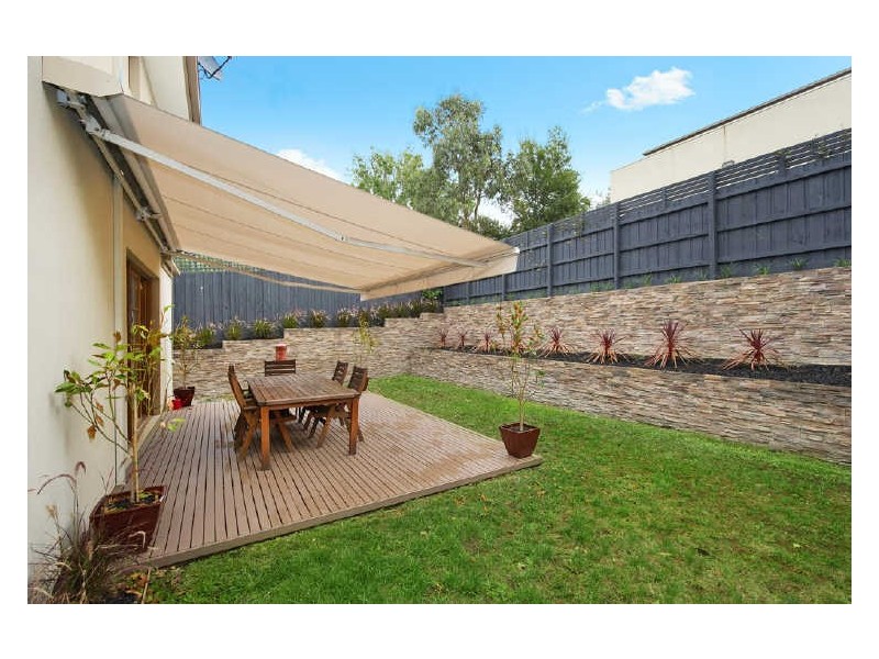 2/10 York Road, Glen Iris VIC 3146