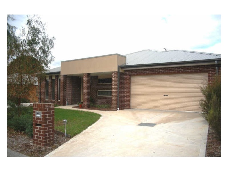 7/2-4 Maida Avenue, Bayswater VIC 3153