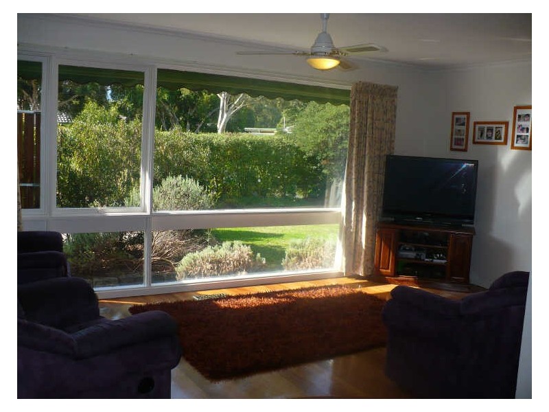 96 Farnham Road, Bayswater VIC 3153