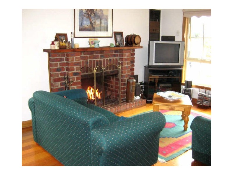 16 Maida Avenue, Bayswater VIC 3153