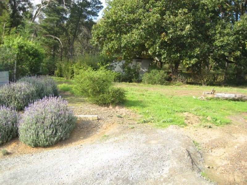 5A Reservoir Crescent, Rowville VIC 3178