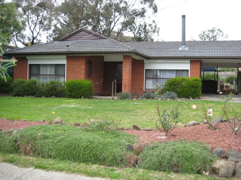 7 Stamford Crescent, Rowville VIC 3178