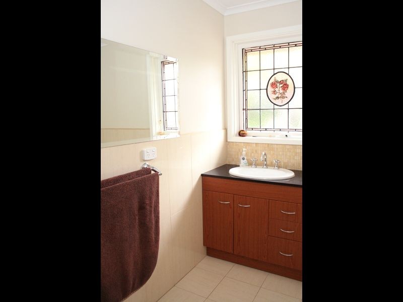 45 Amesbury Ave, Wantirna VIC 3152