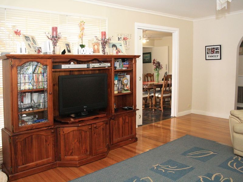 45 Amesbury Ave, Wantirna VIC 3152